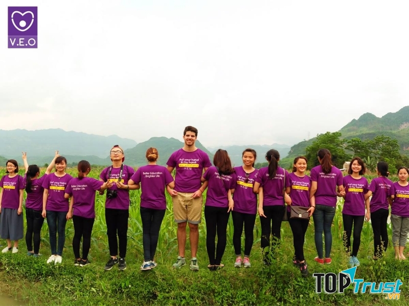 Tổ chức tình nguyện vì giáo dục - V.E.O