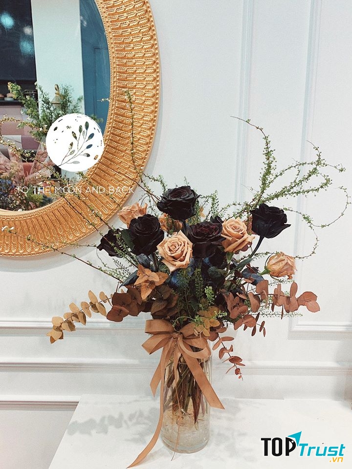 To The Moon And Back - Shop Hoa Tươi