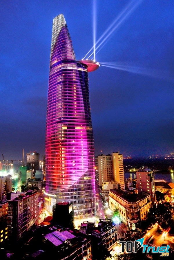 Tòa Nhà Bitexco là niềm tự hào của người dân Sài Gòn.