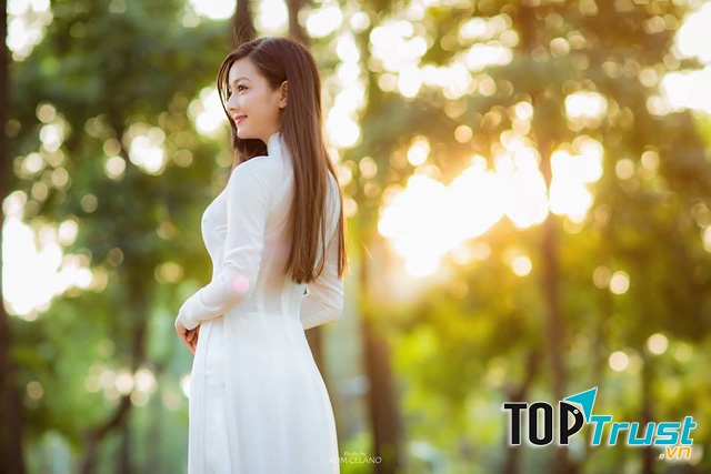 Tóc dài suôn thẳng mượt mà