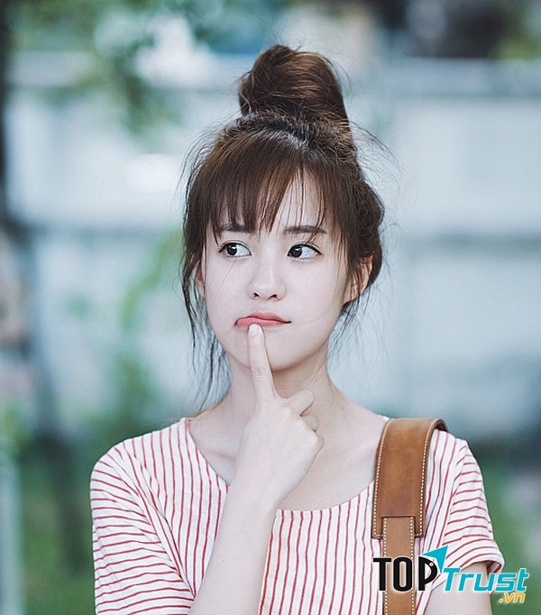 Tóc búi củ hành