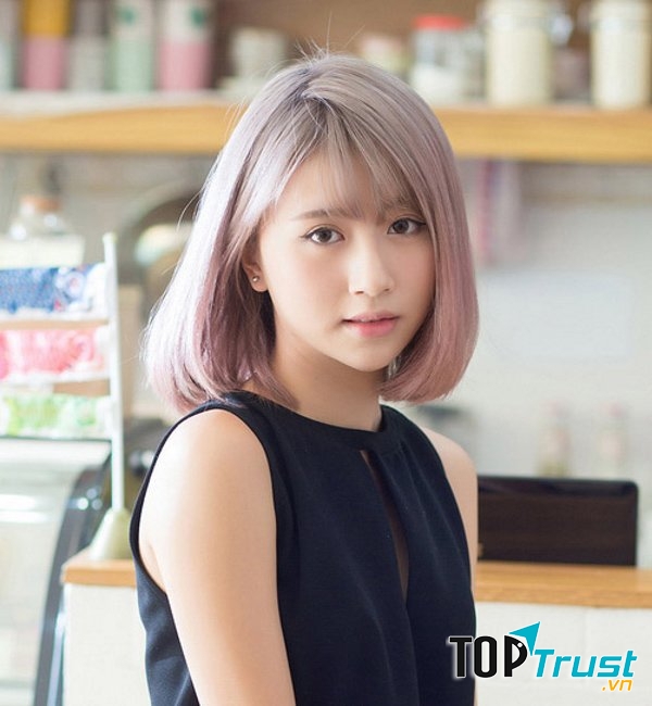 Tóc ngắn uốn chữ C