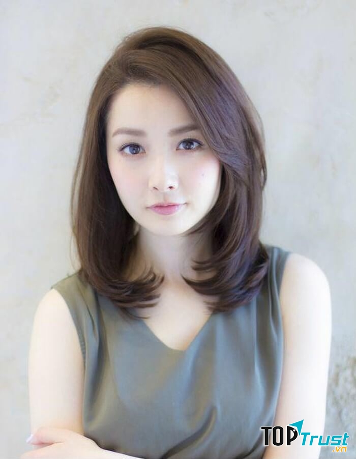 Tóc ngang vai đầy nữ tính