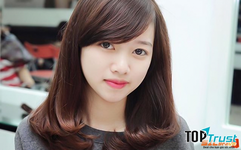 kiểu tóc xõa sấy phồng/cụp