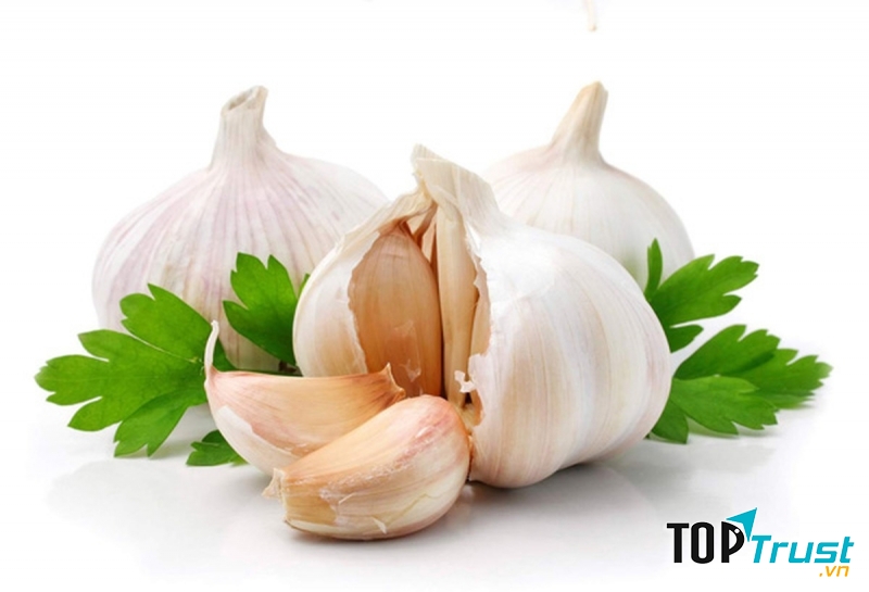 Tỏi có công dụng chữa và ngăn ngừa nhiều loại bệnh và bổ não