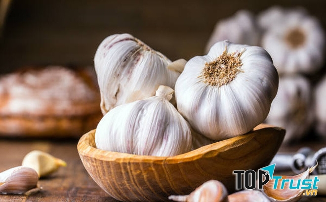 Tỏi cỏ thể ngăn ngừa rụng tóc