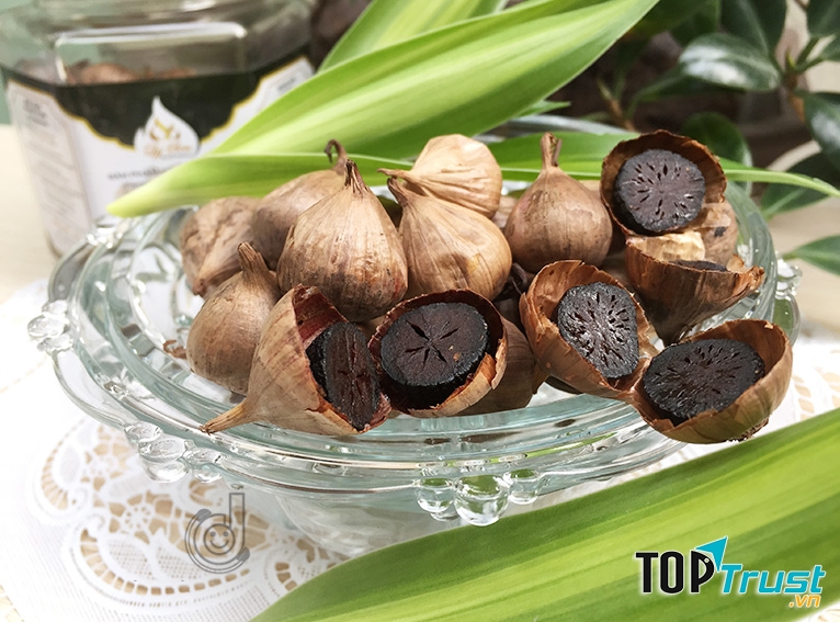 Tỏi đen Thảo Linh