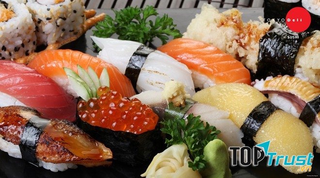 Sashimi được bài trí đẹp mắt