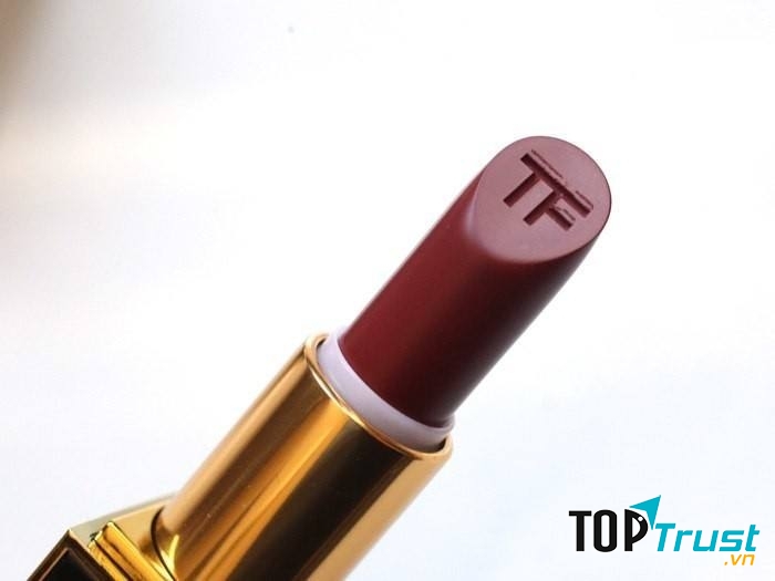 TOM FORD MATTE VELVET CHERRY