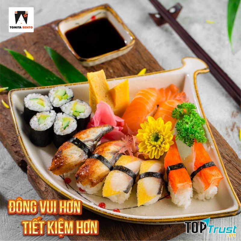 Tomita Bento Hàm Nghi