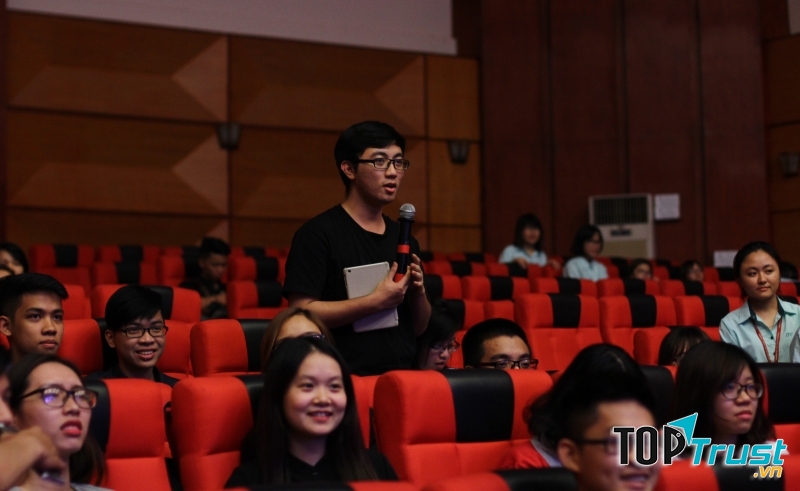 Hãy dành nhiều thời gian cho việc đặt và giải đáp các câu hỏi của khán giả