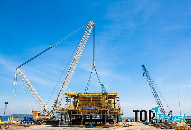 Tổng công ty cổ phần xây lắp dầu khí việt nam PVC