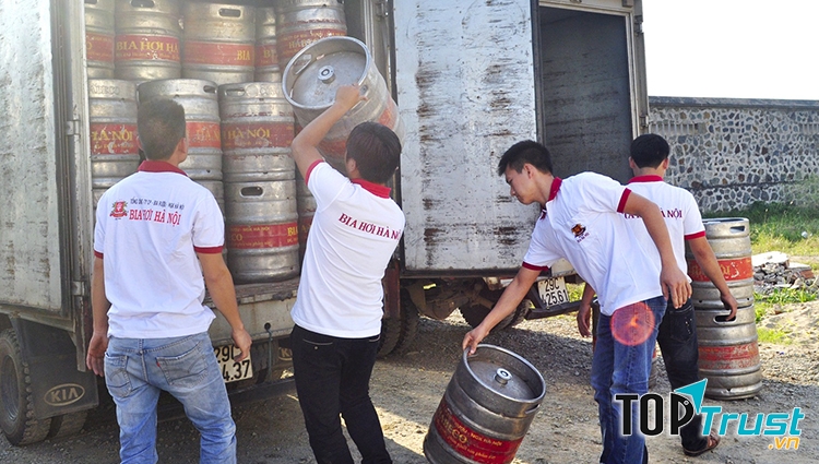 Hiện nay, Xuân Thang có hơn 500 đại lý bia, nhà hàng, cửa hàng bia trải khắp khu vực Hà Nội, Vĩnh Phúc