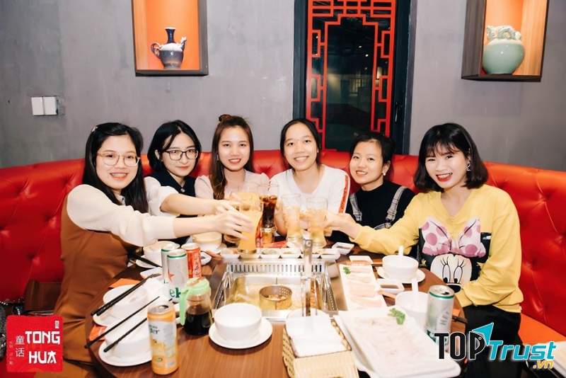 TONG HUA hotpot & dimsum