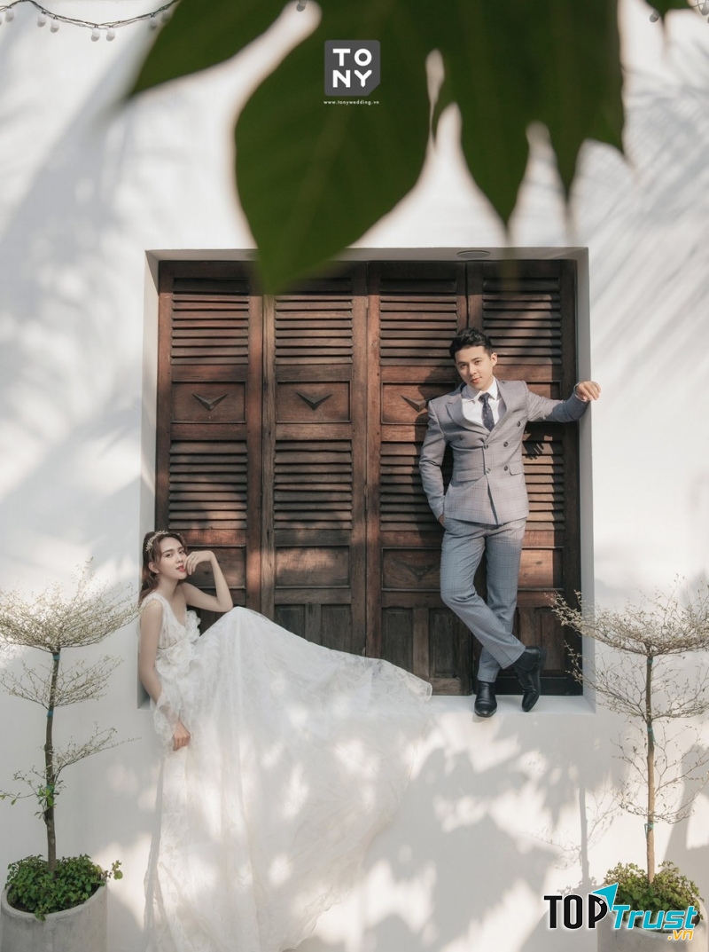 Tony Wedding
