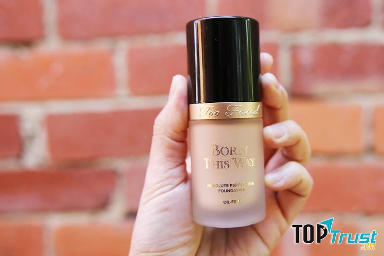 Too Faced Born This Way Foundation
