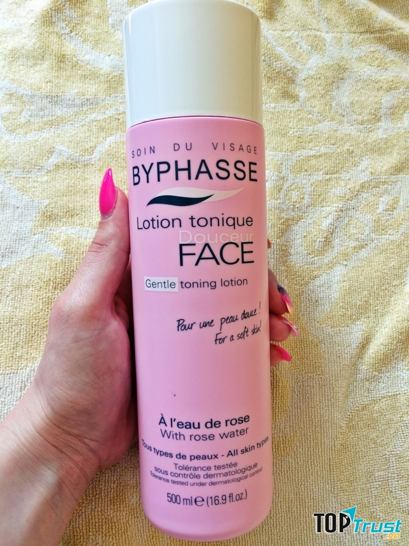 Sản phẩm có giá khoảng 170.000 - 190.000đ/ 500 ml