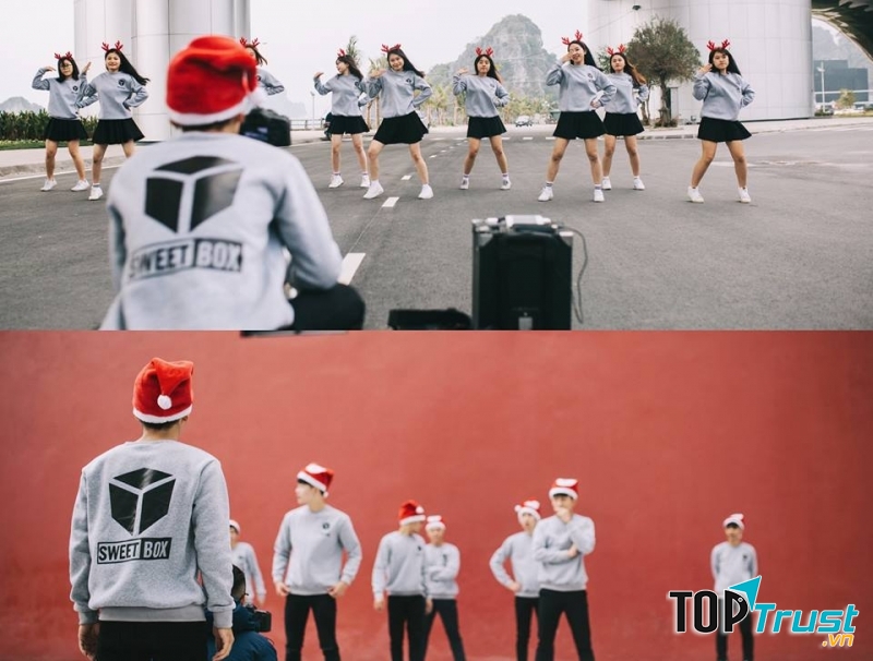 Một số hình ảnh của nhóm trong lễ Giáng Sinh