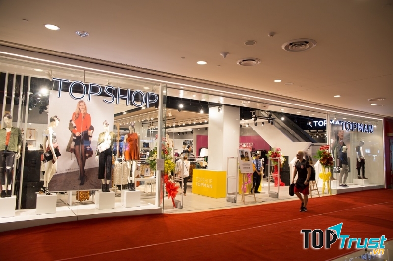 Cửa hàng Topshop - Topman tại TTTM SC Vivo City- TPHCM