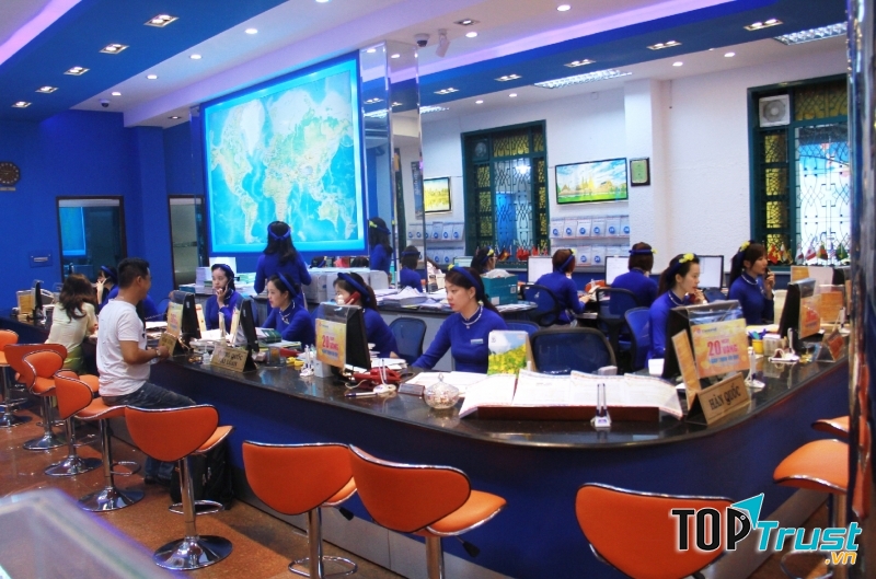 Ngành Sale này luôn yêu cầu bạn phải không ngừng học hỏi các kiến thức về du lịch, khả năng giao tiếp và sự năng động, tự tin, hết mình trong công việc.