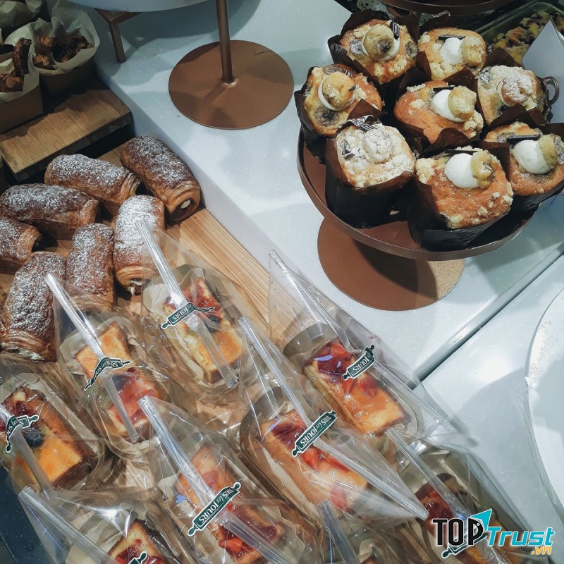 Một hệ thống bánh ngọt nổi tiếng ở Hà Nội mà bạn nhất định phải ghé qua là ﻿Tous Les Jours