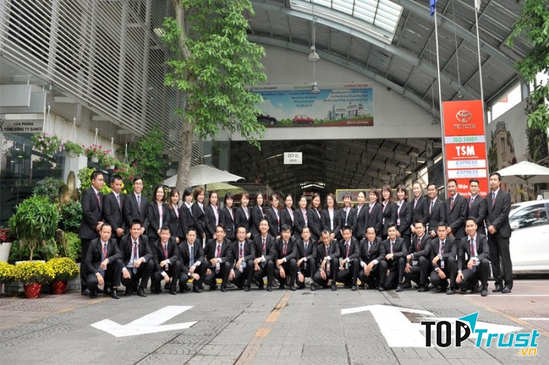 Đội ngũ nhân viên tại Toyota Bến Thành