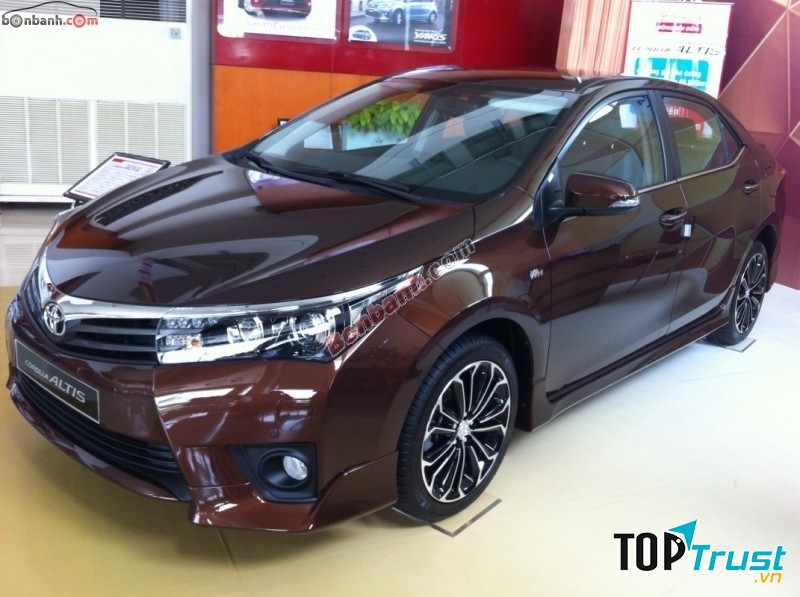 Corolla kéo lại doanh số cho Toyota