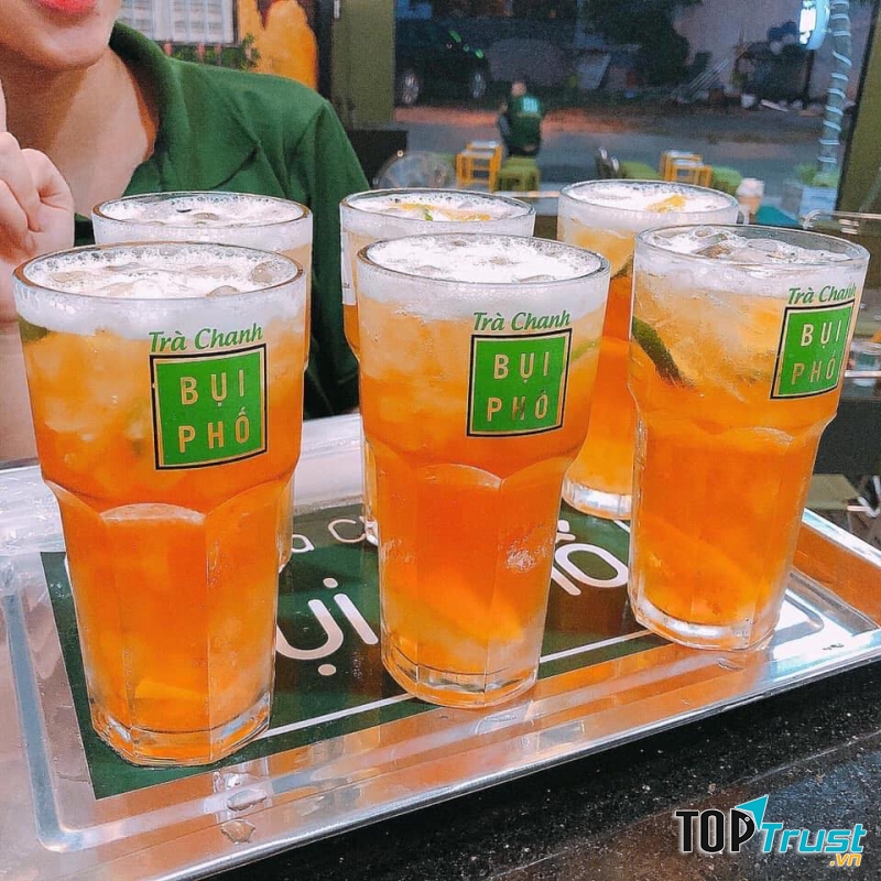 Trà chanh ngọt, mát mang hương vị của Trà Chanh Bụi Phố