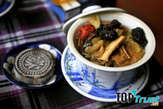 Trà Cung đình Huế