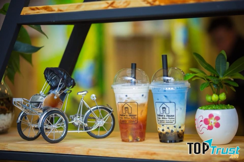 Trà Sữa & Mỳ Cay Rabbit's House