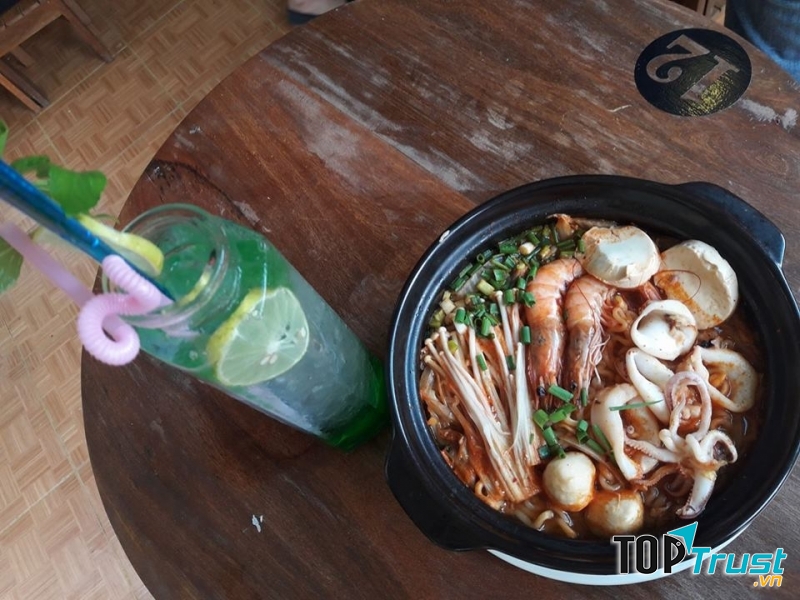 Trà Sữa - Ăn Vặt Hotline.