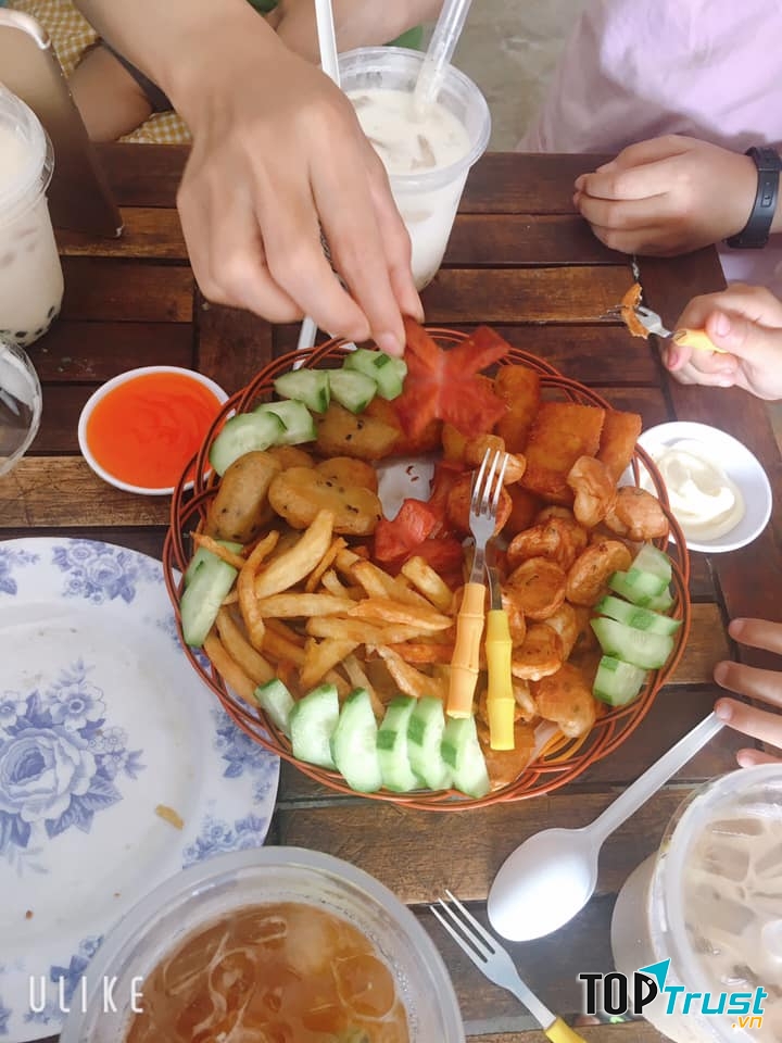 Trà sữa ăn vặt Lắk