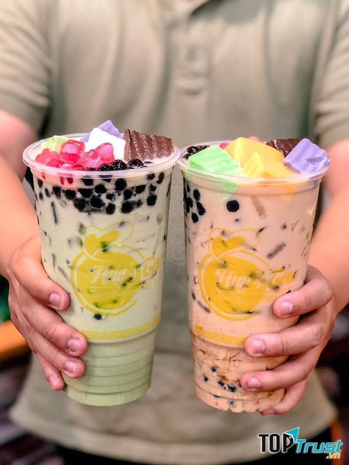 Trà sữa tại đây được pha chế rất vừa miệng và thơm ngon, cộng thêm vô số các loại topping đa dạng và hấp dẫn