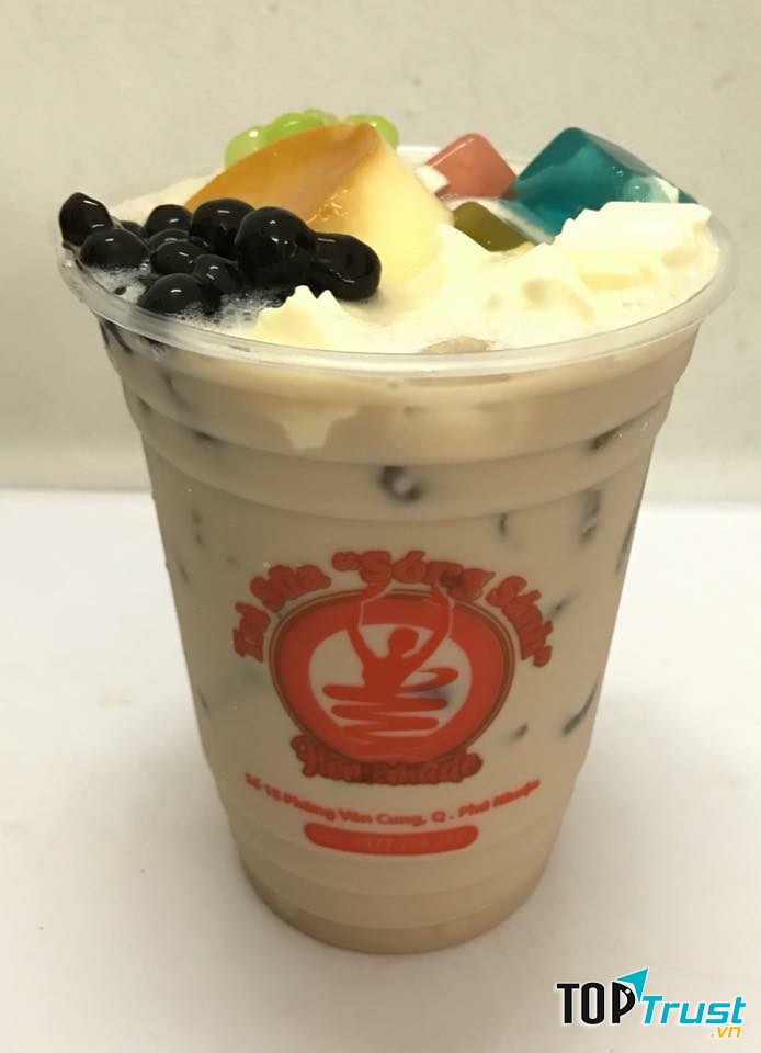 Topping ở đây thì vô cùng phong phú và đa dạng, tha hồ cho bạn lựa chọn