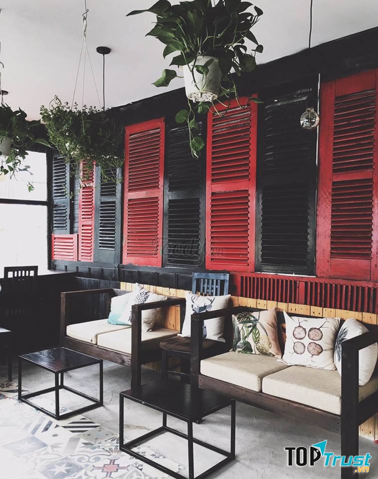 Tracce Tea And Coffee Shop