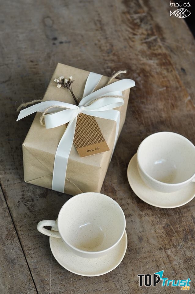 Set 2 tách cafe men trứng ở Trại Cá home có giá 160.000 đồng.