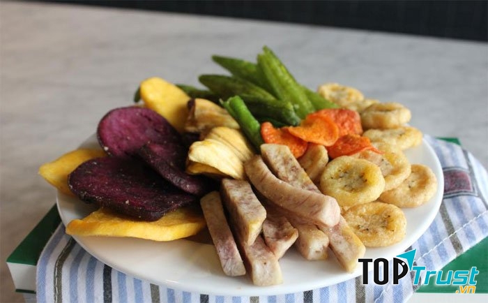 Trái cây sấy khô