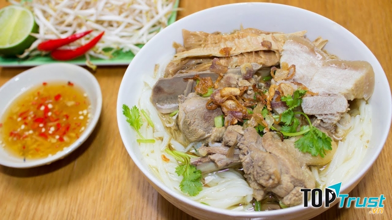 Trâm Anh - Gỏi Vịt & Bún Măng