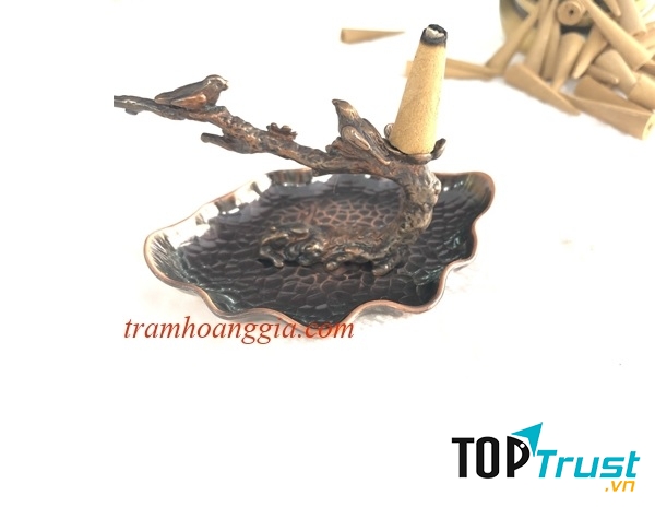 Trầm hương Hoàng Gia