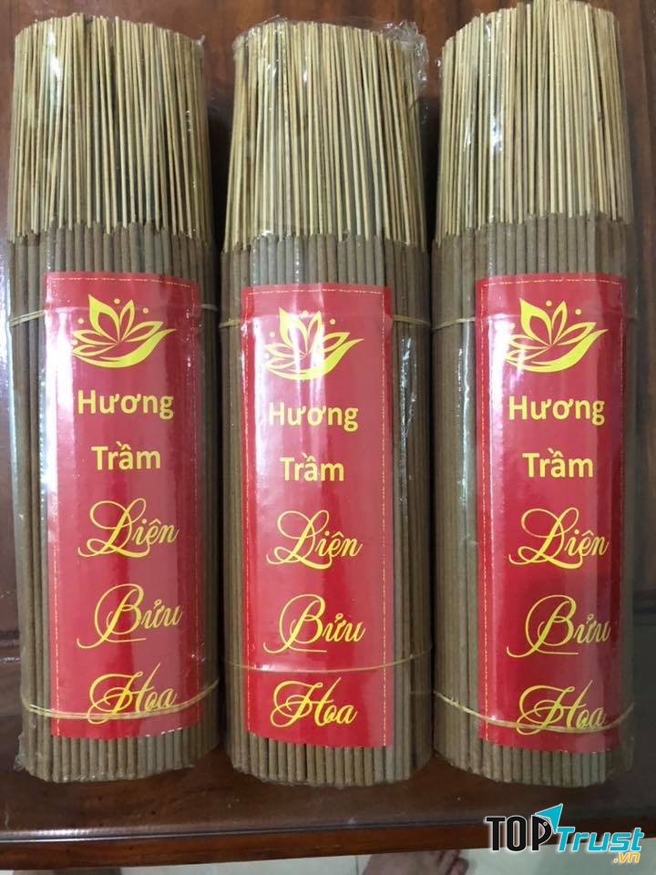 Trầm Hương Liên Bửu Hoa