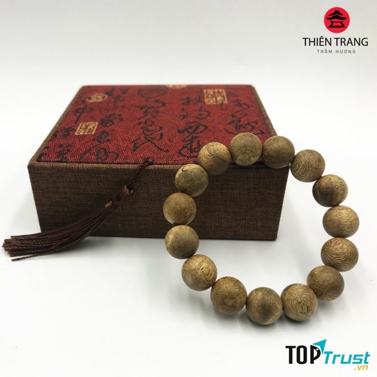 Trầm hương Thiên Trang