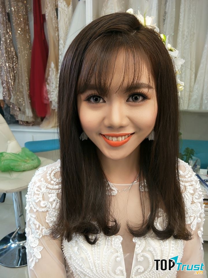 Tran Nguyen Make Up (Áo Cưới Đổng Vỹ)