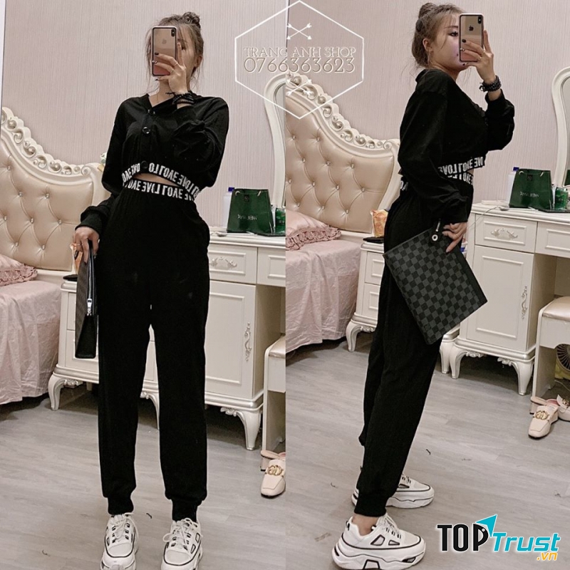 Set áo thun và quần jogger năng động