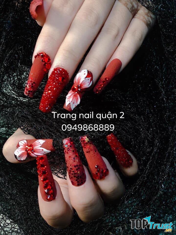 Tại đây khá nổi bật với các mẫu nail có họa tiết đúng chuẩn đẹp - độc - lạ, mang đến nhiều cảm nhận mới mẻ cho chị em