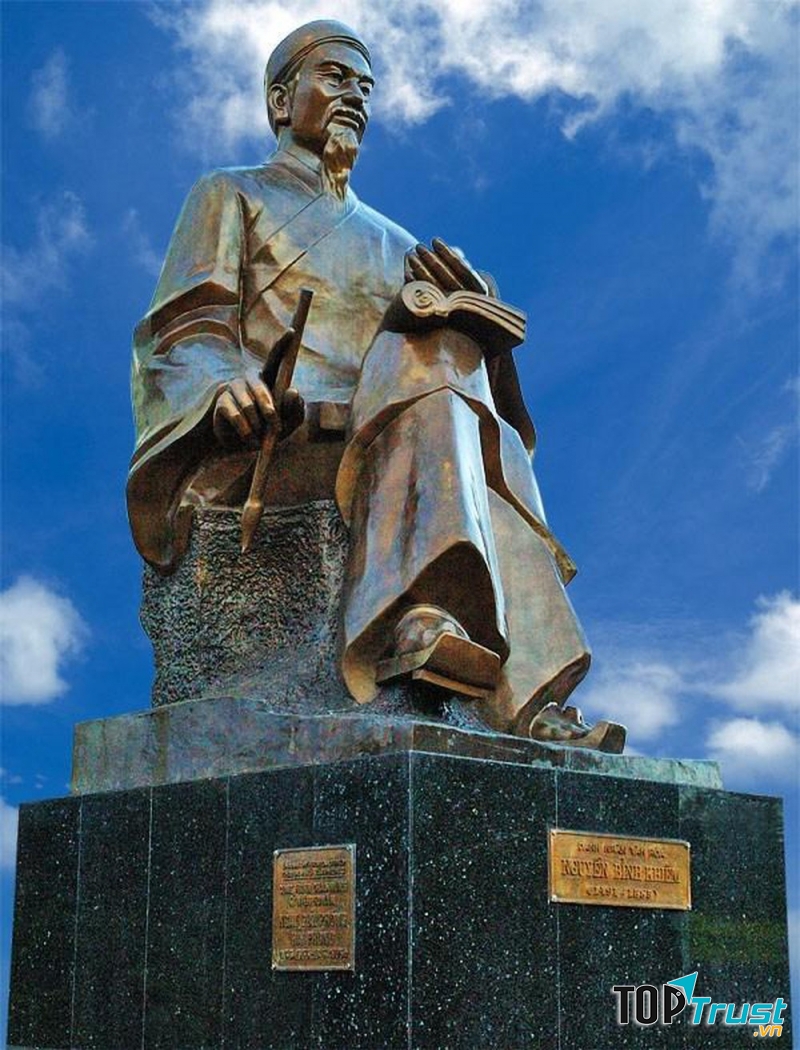 Trạng nguyên Nguyễn Bỉnh Khiêm