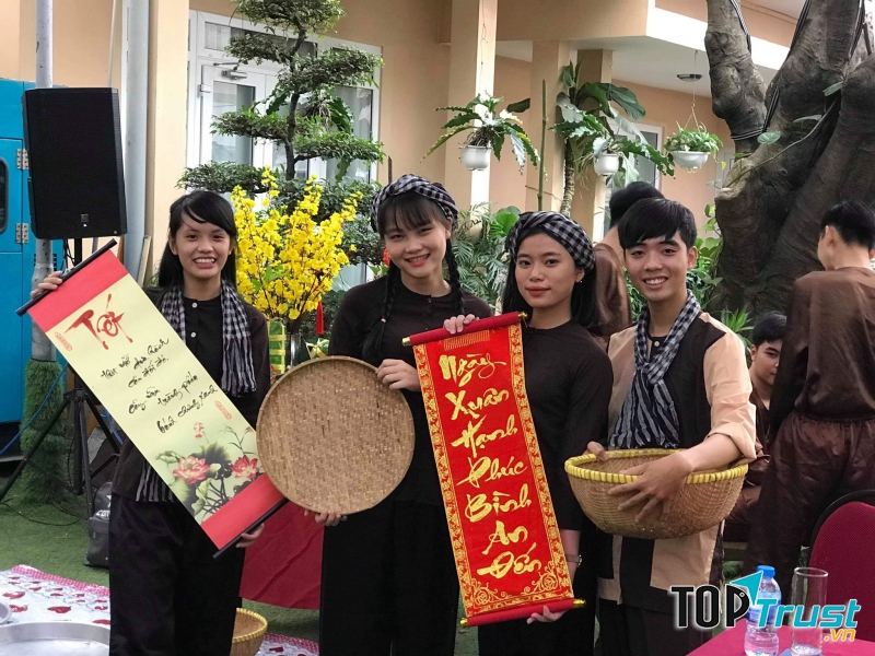 Trang Phục Biểu Diễn HOA MAI