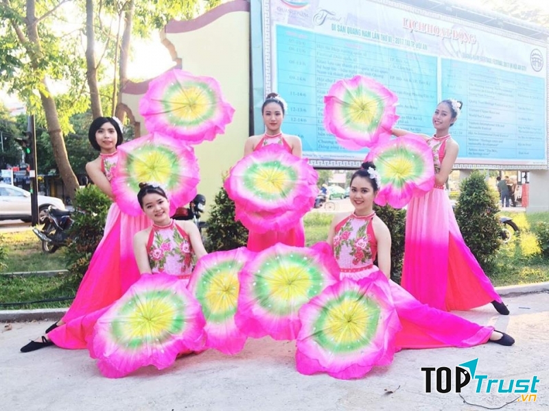 Trang phục biểu diễn- vũ đoàn The Sun Đà Nẵng