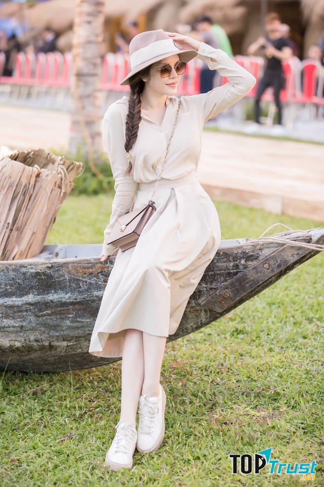 Trang phục ton sur ton