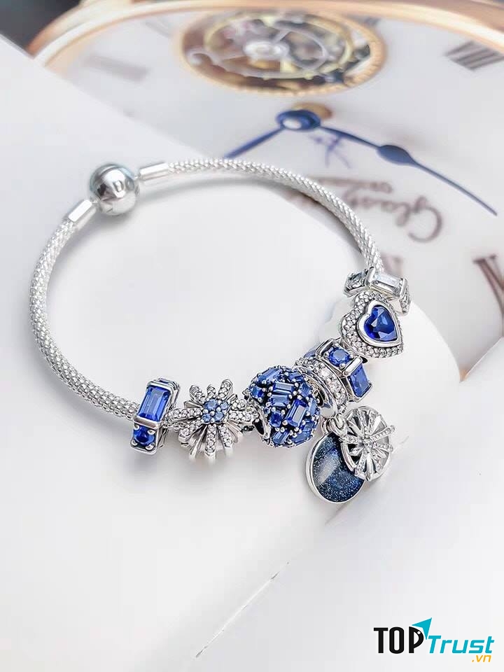 Trang sức huệ bạc