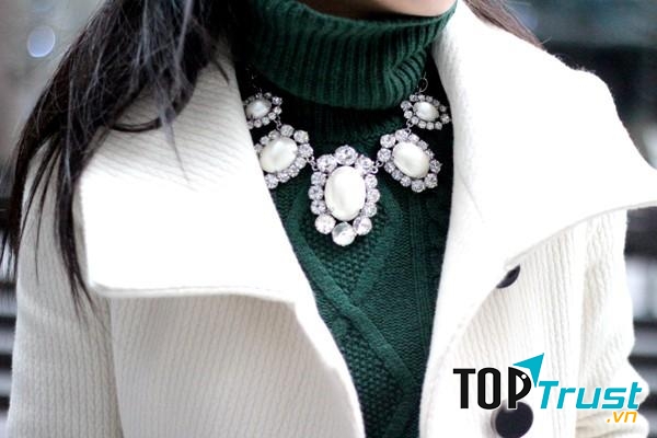 Trang sức statement